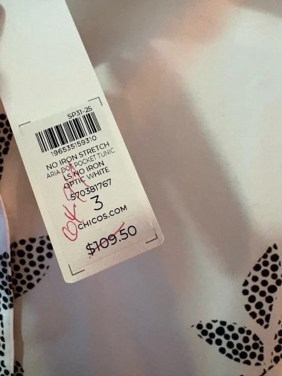 Chico's No Iron Pocketed, White and Black Leaf Print tunic Shirt 3(XL) - Picture 4 of 9